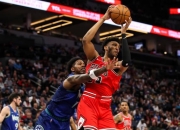 开云官方app入口-包含人中锋内线悍将过招夺取胜利的词条