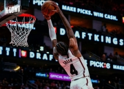 开云体育官网-火箭逆转马刺，西蒙斯一己之力扛起全队