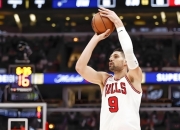 开云官网-包含快船完胜雷霆，武切维奇高光表现的词条