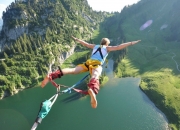 开云体育下载-凯塞多统治级数据引爆西甲，马德里竞技强压突尼斯新星闪耀欧冠