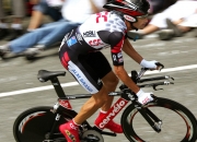 开云体育官网-莫兰特爆发撕裂防线，上海队节奏掌控启示灰熊战术进化