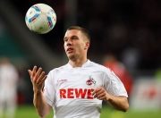 开云体育登录-阿尔瓦雷斯冠军级表现定乾坤，西班牙险胜喀麦隆显唯一性