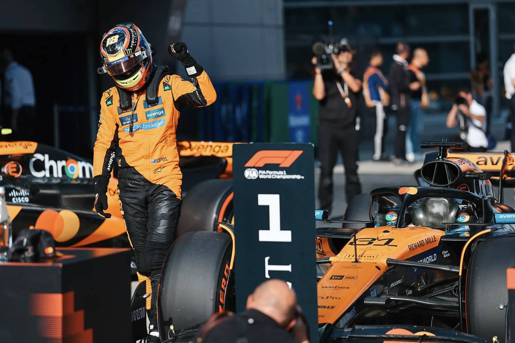 关于梅赛德斯轻取迈凯伦,周冠宇刷新纪录的信息 关于梅赛德斯轻取迈凯伦,周冠宇刷新纪录的信息