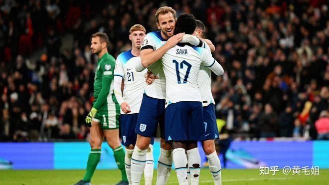 包含欧预赛：北马其顿不敌乌克兰，小组出线前景堪忧的词条