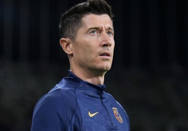 关于拜仁慕尼黑客场险胜，莱万多夫斯基再次破门的信息