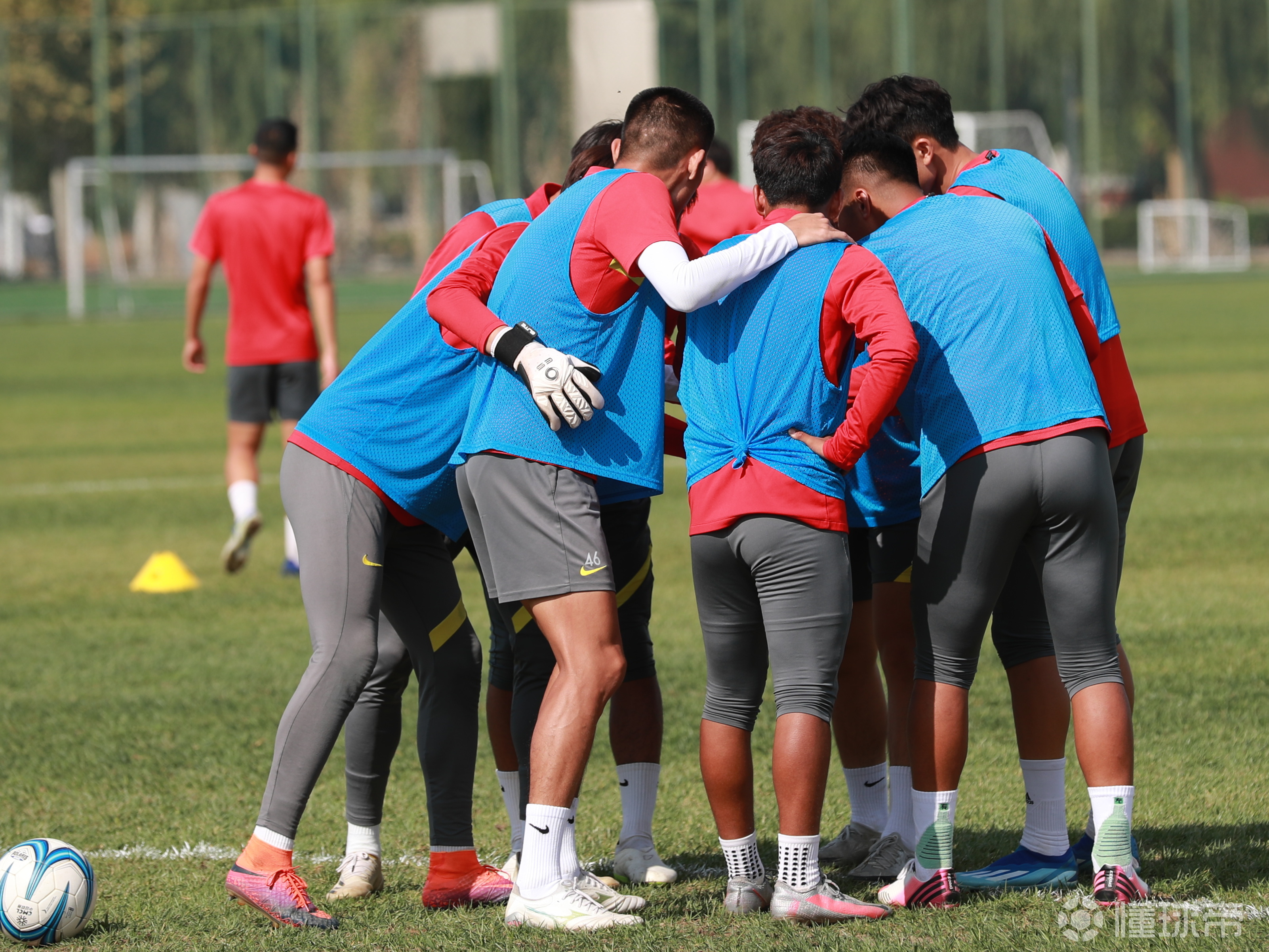 足球赛事备战训练精彩瞬间！