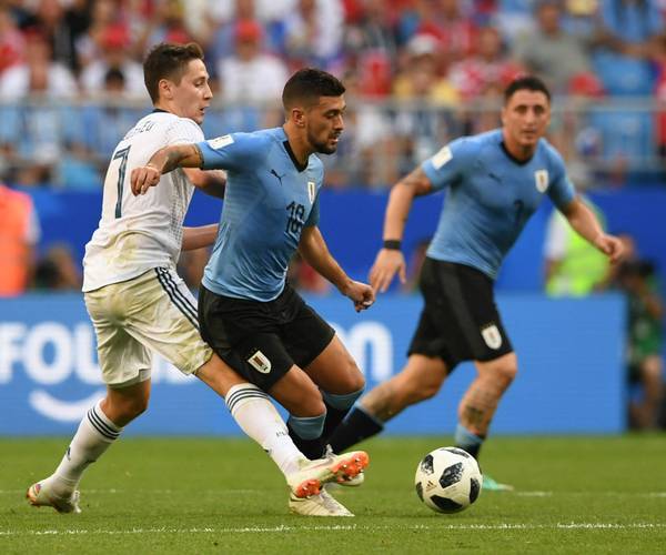 乌拉圭胜阿根廷,零封反击赢得比赛主场不败的简单介绍 乌拉圭胜阿根廷,零封反击赢得比赛主场不败的简单介绍