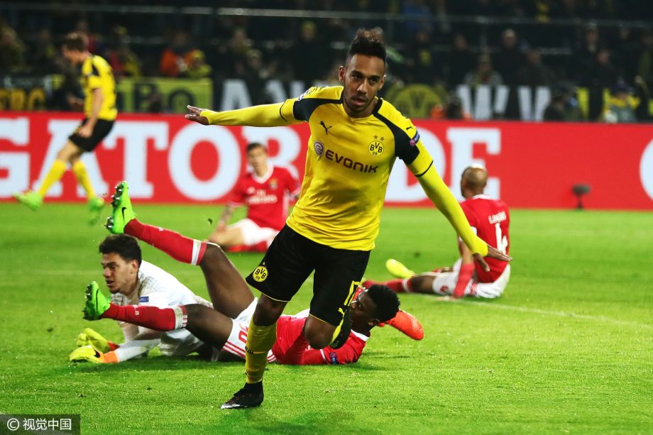 多特蒙德前锋奉献帽子戏法，多特蒙德轻松取胜的简单介绍