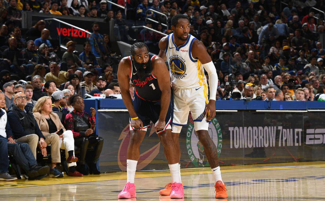 快船遭遇惨败，客场失利难以挽回