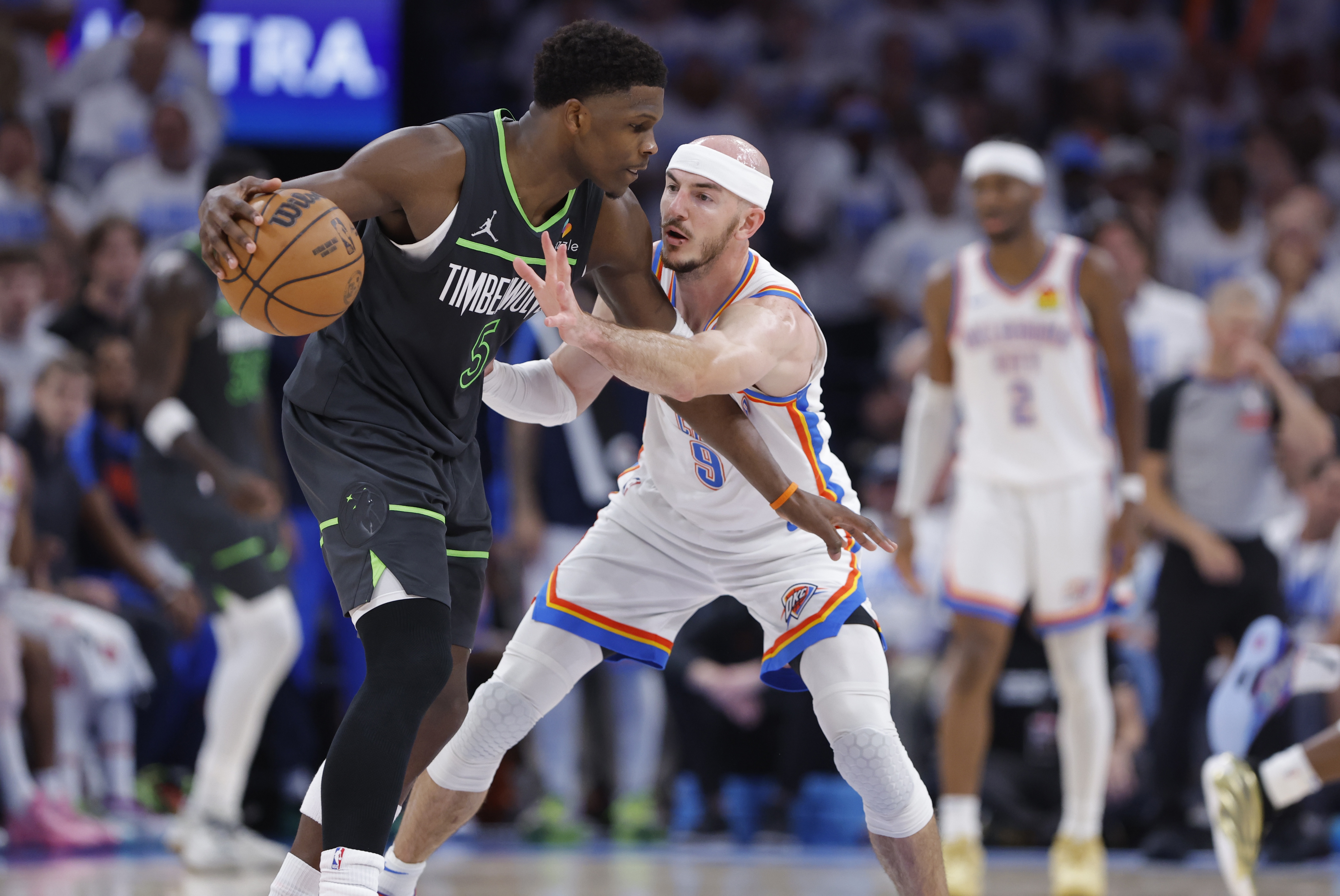 火箭逆转马刺，西蒙斯一己之力扛起全队