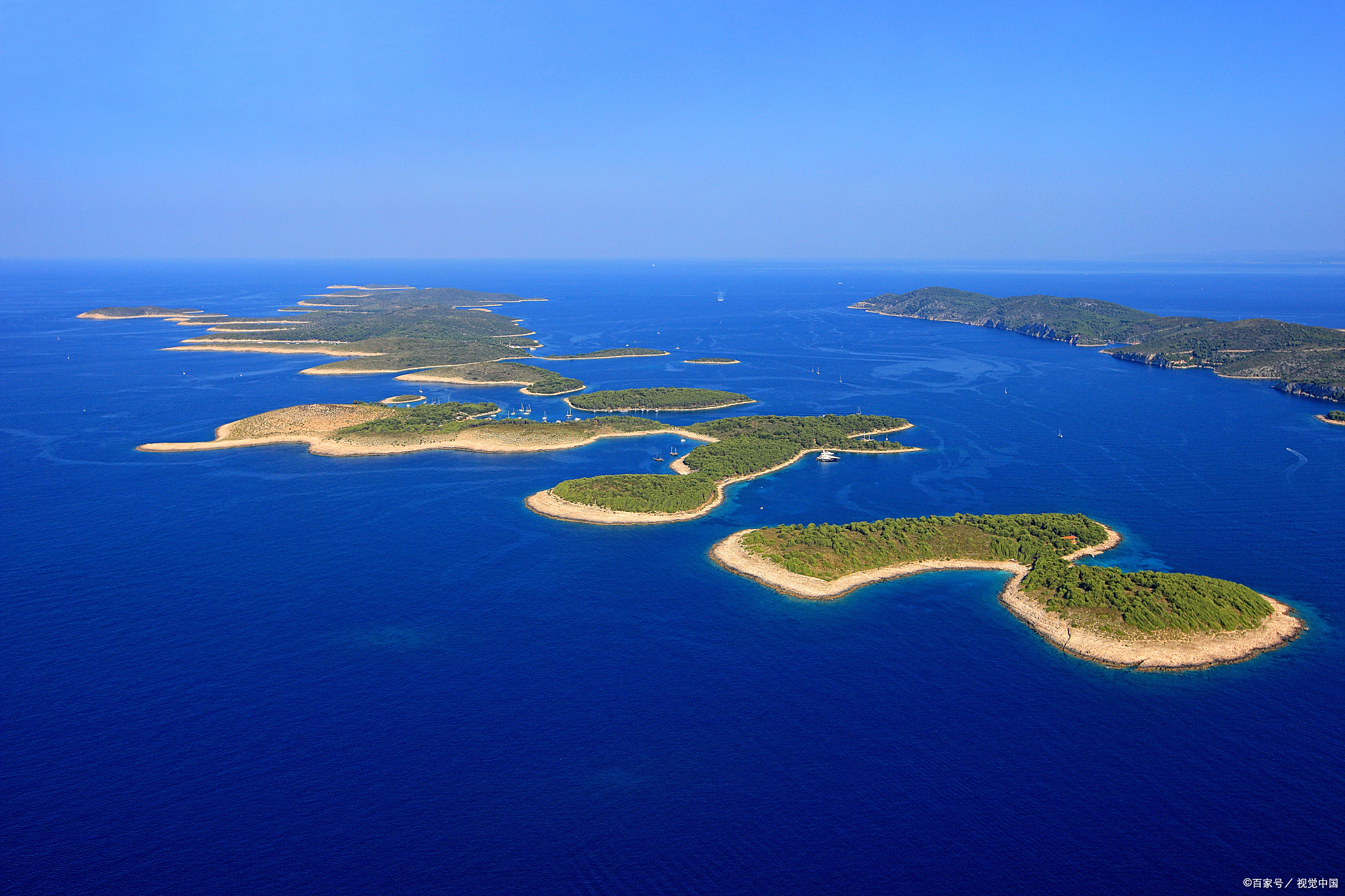 丹麦羽毛球队绝杀印度羽毛球队，陶菲克制霸全场的简单介绍