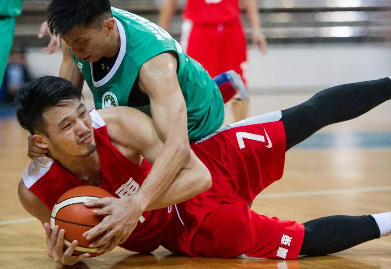 勇夺冠军：法国足球强队崭露头角的简单介绍