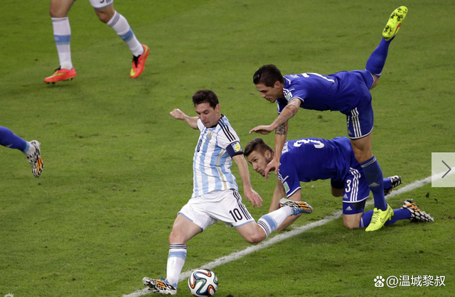 关于波兰碾压荷兰，迪马利亚状态火热的信息