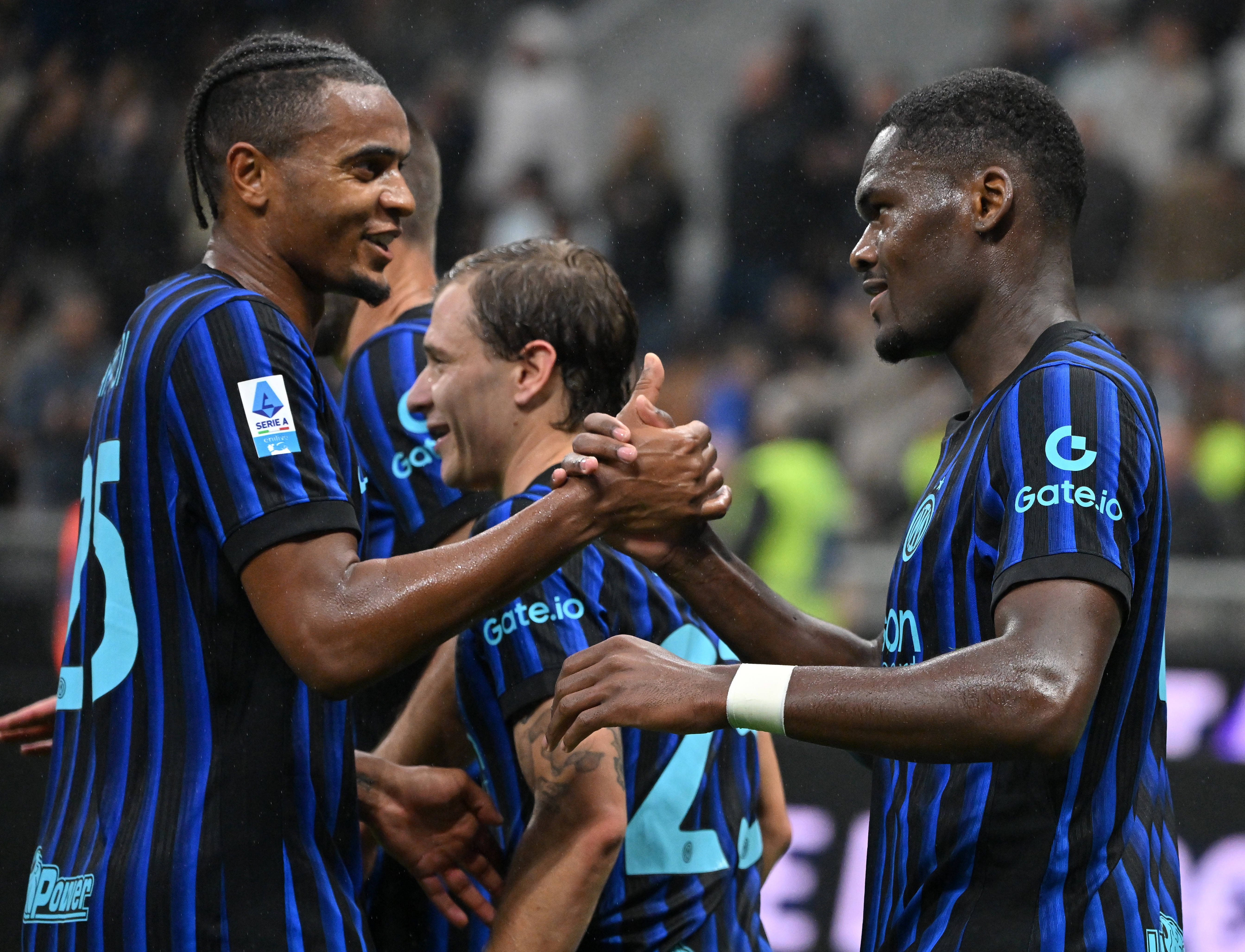 巴黎客场击败AC米兰，势如破竹晋级的简单介绍